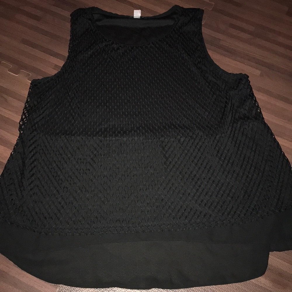 Sleeveless Back top